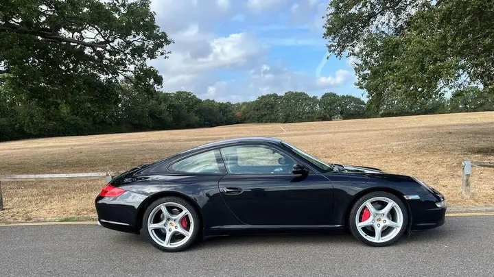 Porsche 911 2008 photo 2