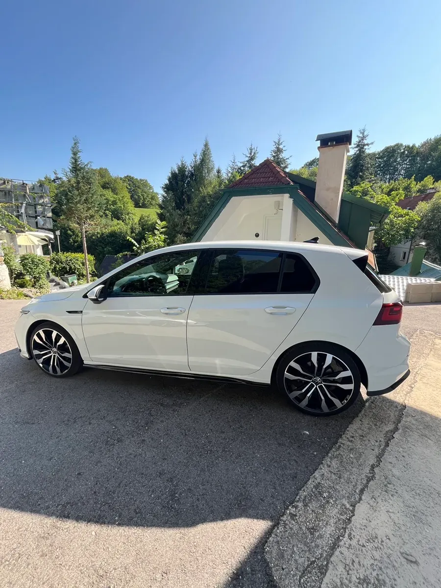 Volkswagen Golf 2021 photo 3