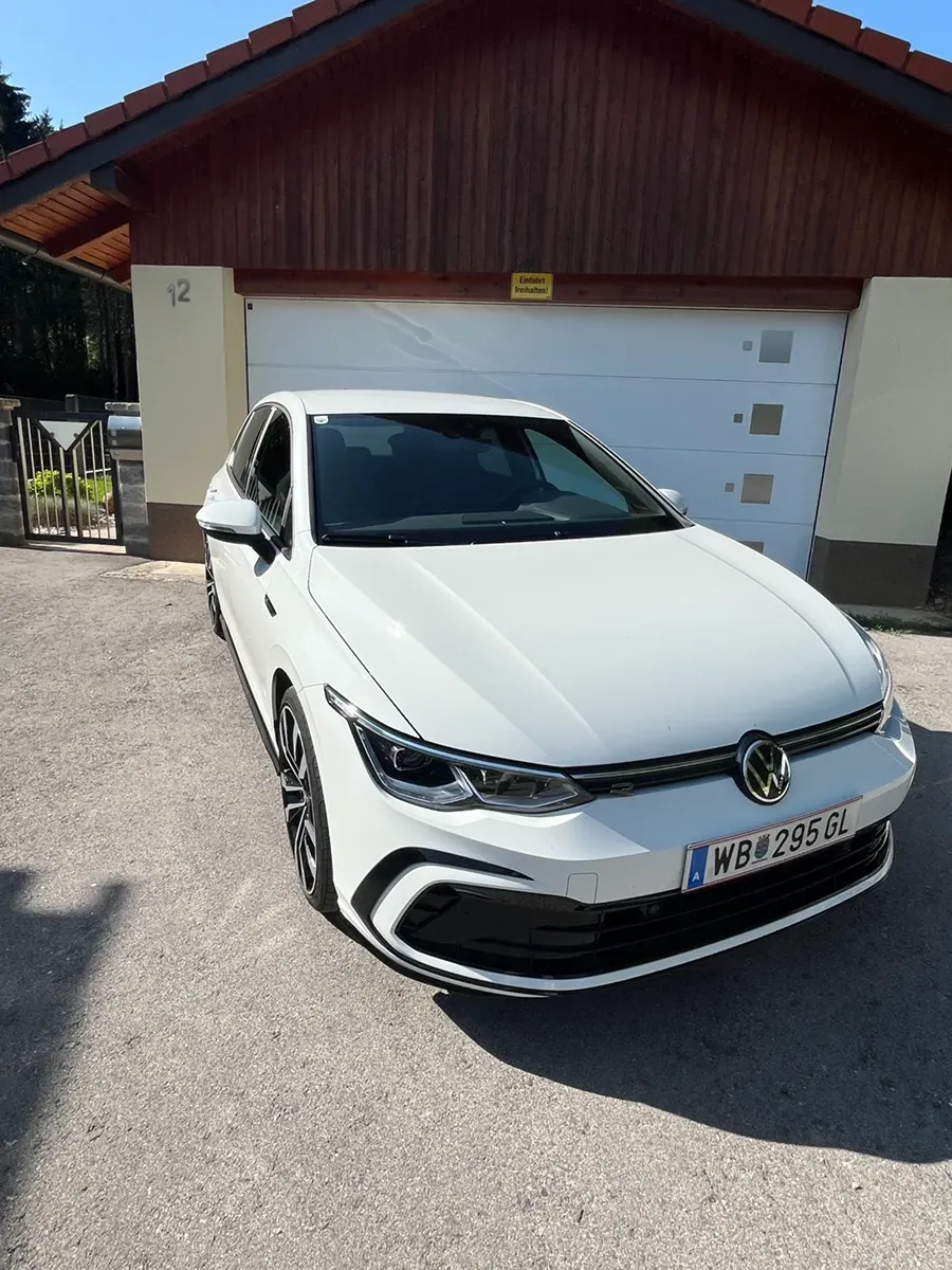 Volkswagen Golf 2021 photo 2