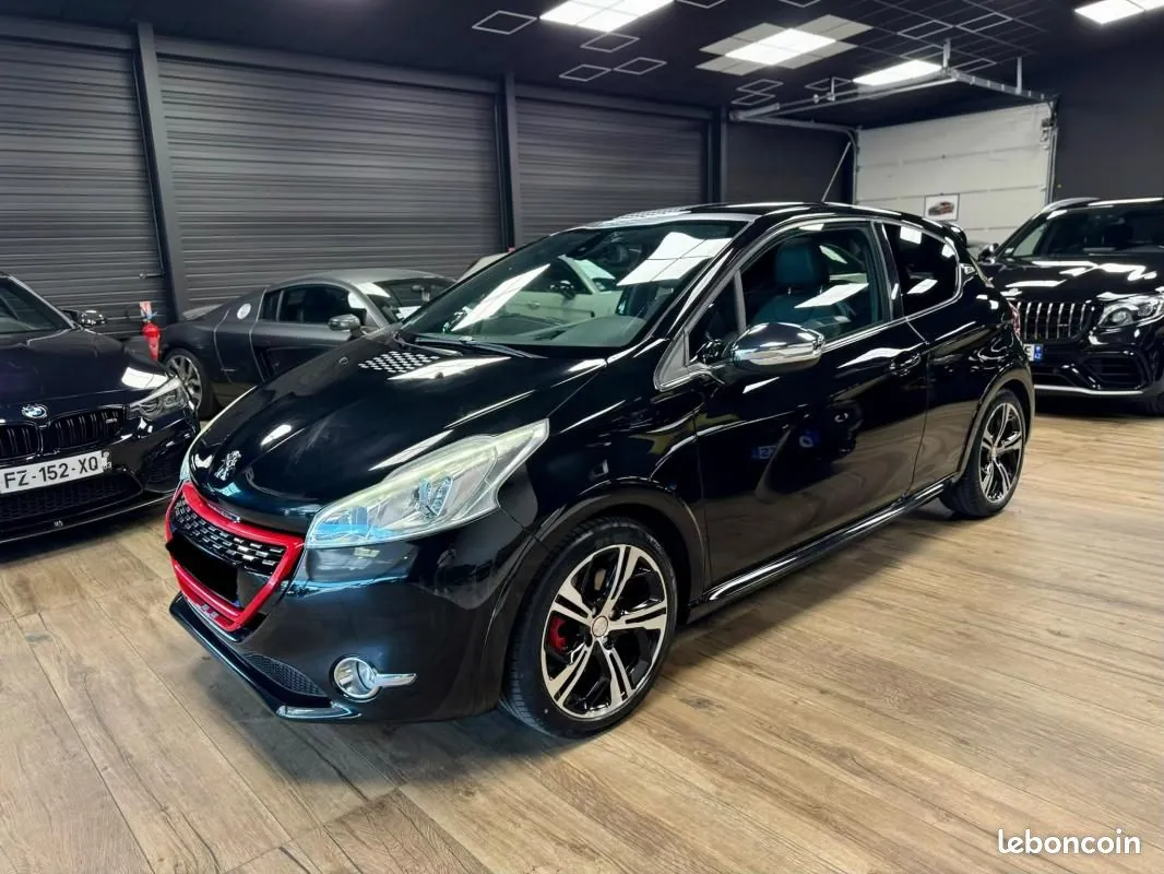 Peugeot 208 2014 photo 5