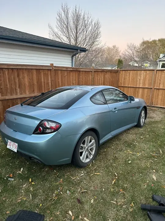 Hyundai Tiburon 2007 photo 2