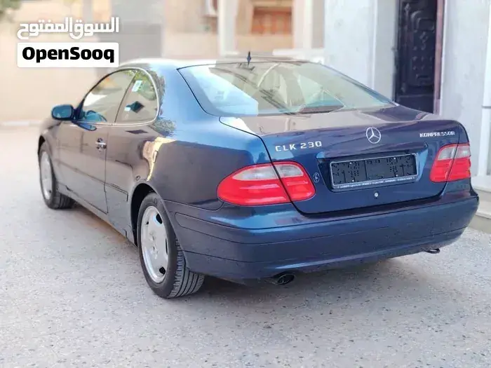 Mercedes-Benz Clk-Class 2002 photo 3