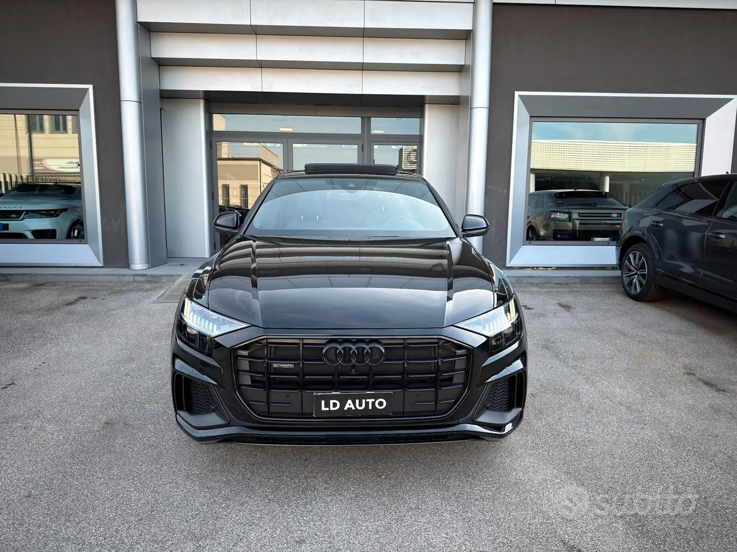 Audi Q8 2023 photo 2
