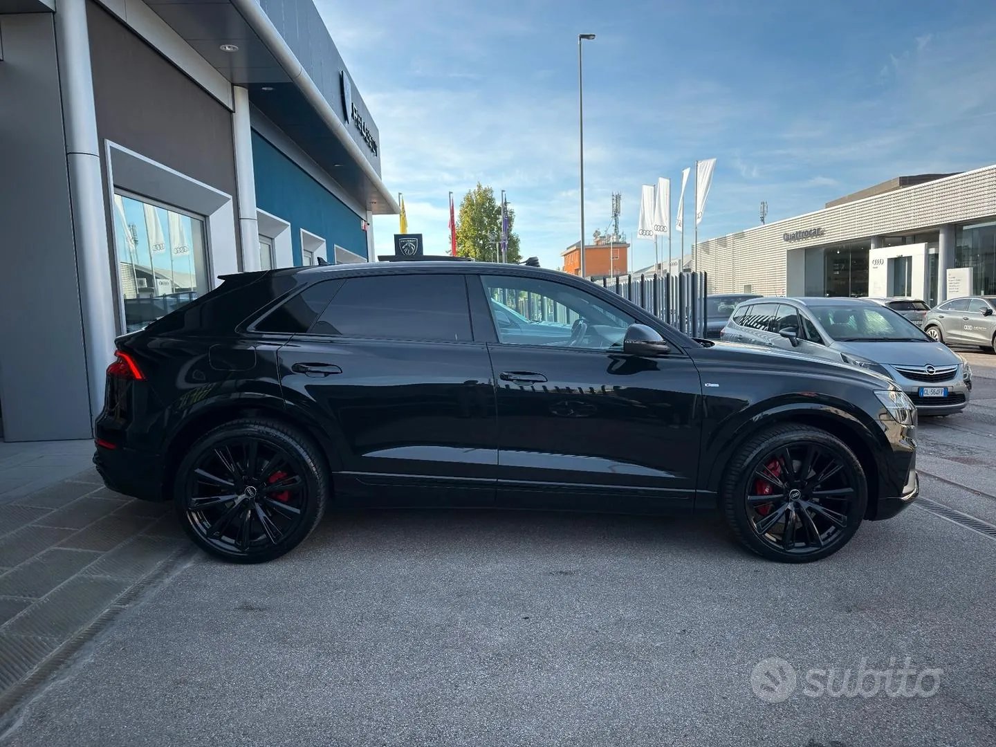 Audi Q8 2023 photo 4