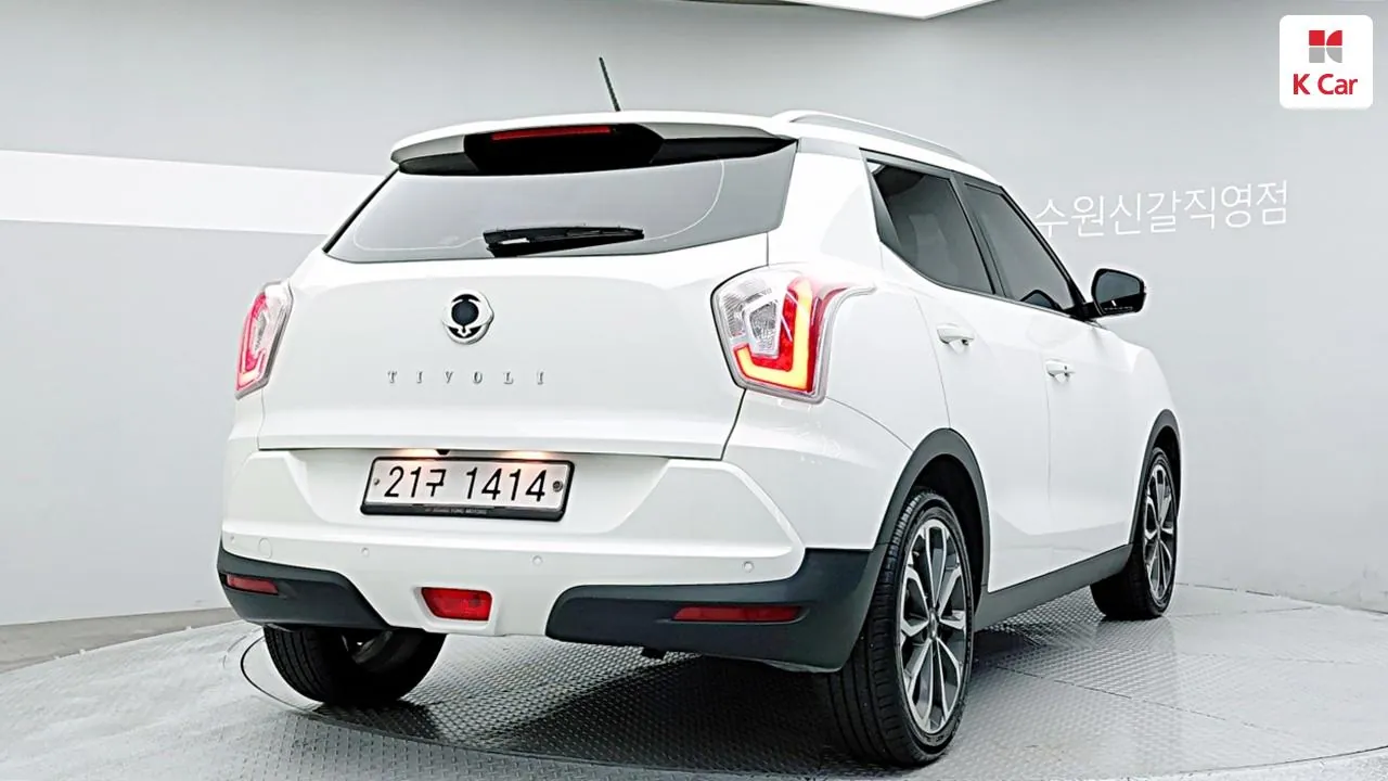 KG Mobility Tivoli 2018 photo 2