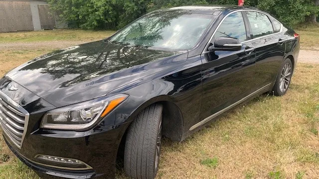 Hyundai Genesis 2015 photo 3