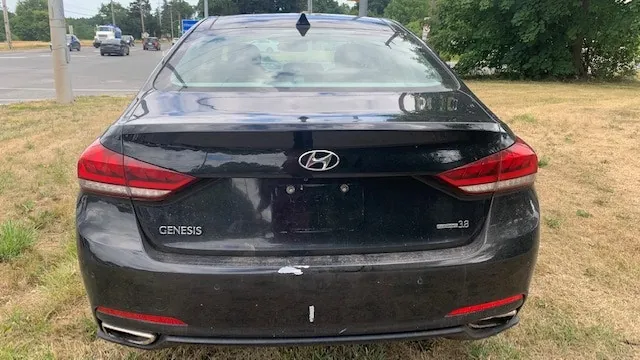 Hyundai Genesis 2015 photo 5