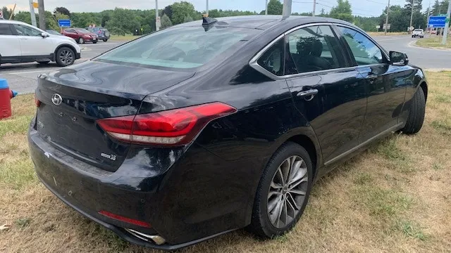 Hyundai Genesis 2015 photo 4