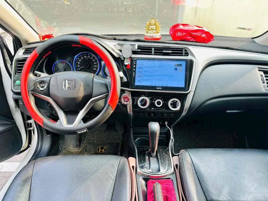 Honda City 2015 photo 5