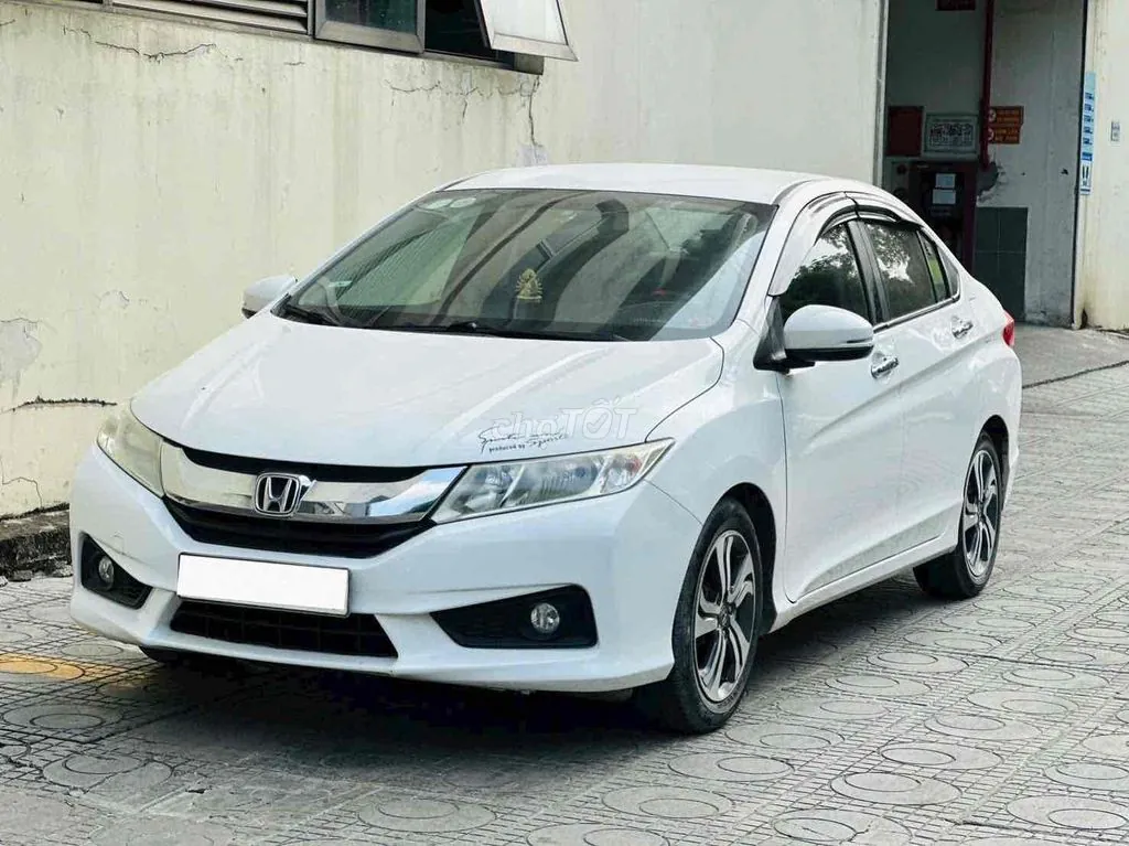 Honda City 2015 photo 2