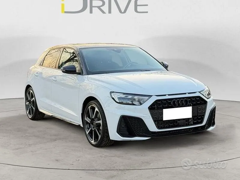 Audi A1 2025 photo 3