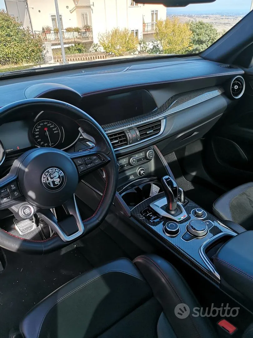 Alfa Romeo Stelvio 2021 photo 4