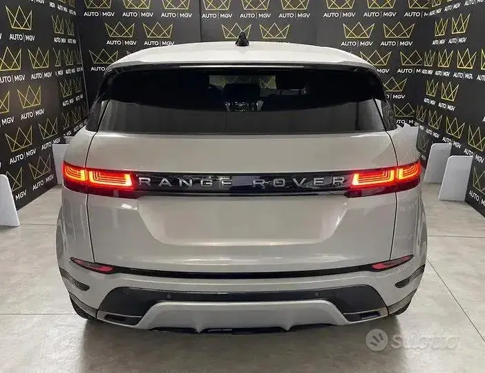 Land Rover Range Rover Evoque 2019 photo 5