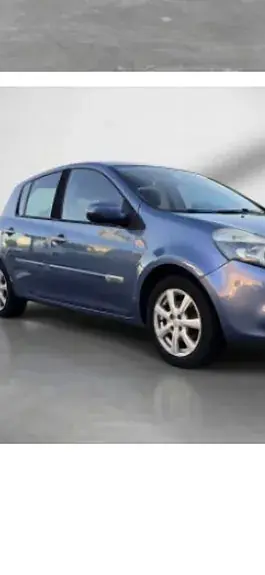 Renault Clio Iii 2010 photo 2
