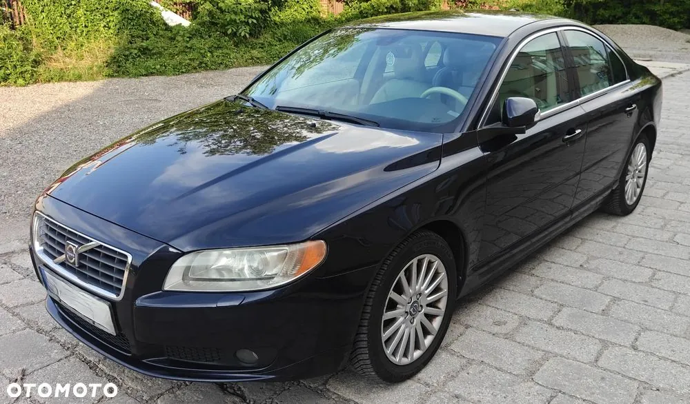 Volvo S80