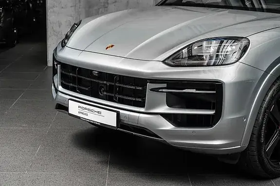 Porsche Cayenne 2025 photo 3