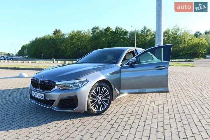 BMW 5 Series 2017 photo 3