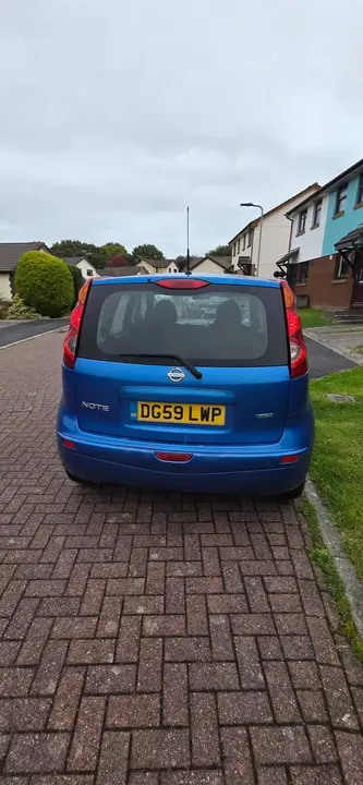 Nissan Note 2009 photo 5