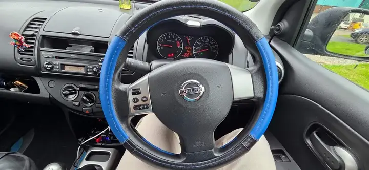 Nissan Note 2009 photo 4