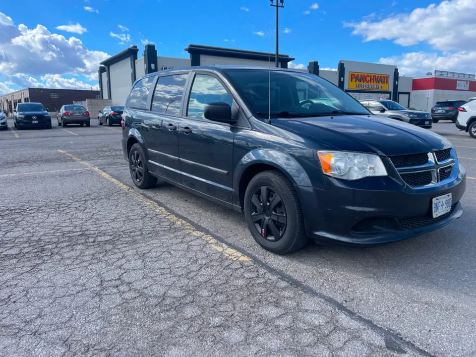 Dodge Grand Caravan 2014 photo 2