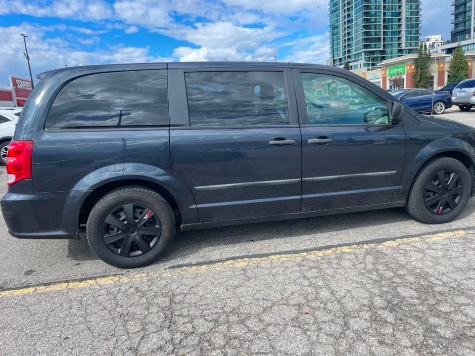 Dodge Grand Caravan 2014 photo 4