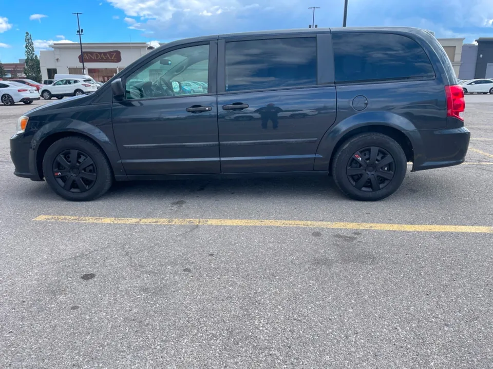 Dodge Grand Caravan 2014 photo 3
