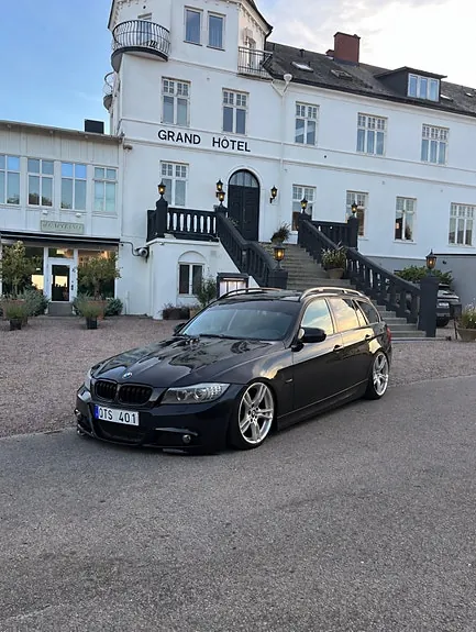 BMW 325I