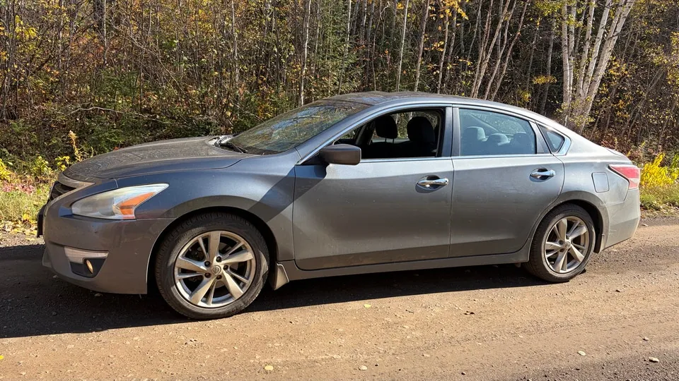 Nissan Altima 2015 photo 2