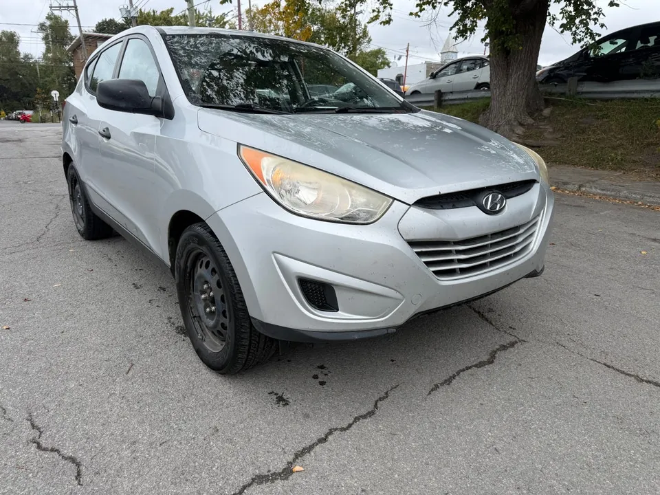 Hyundai Tucson 2011 photo 2