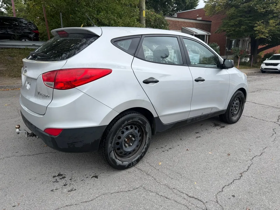 Hyundai Tucson 2011 photo 4