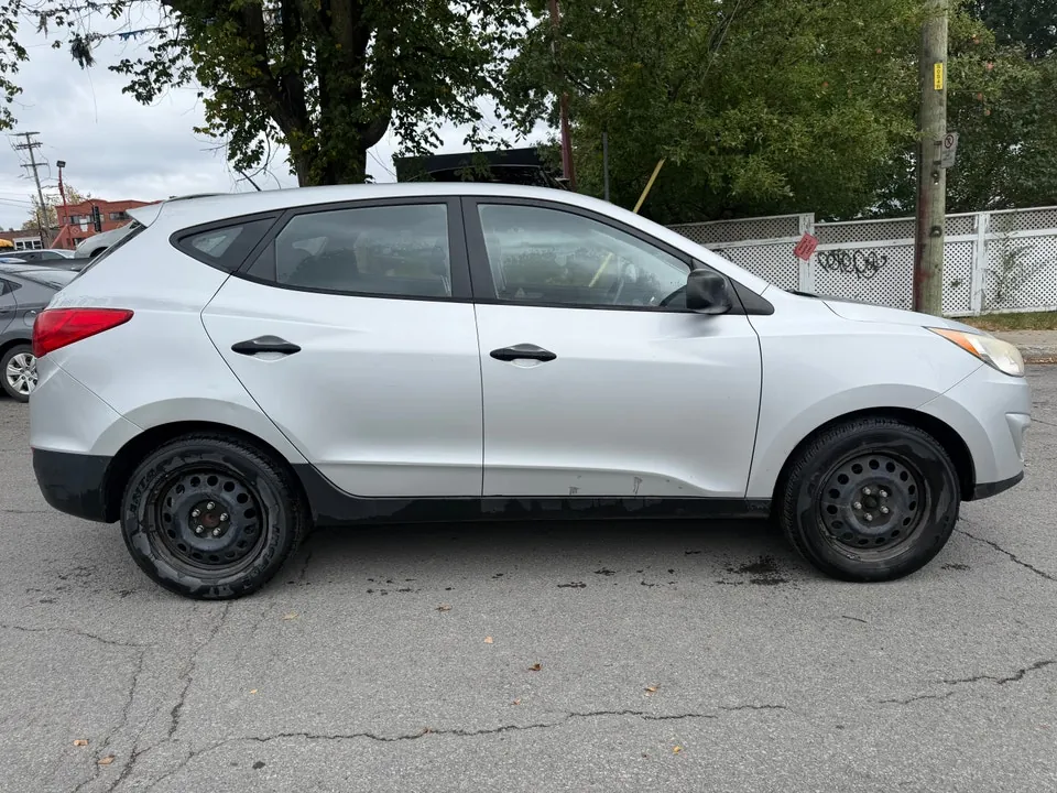 Hyundai Tucson 2011 photo 3