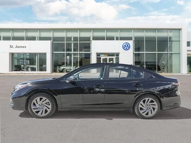 Subaru Legacy 2024 photo 2
