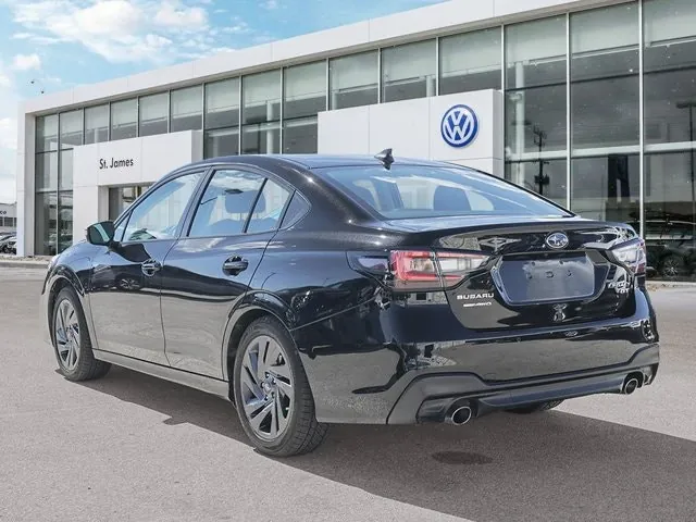 Subaru Legacy 2024 photo 3
