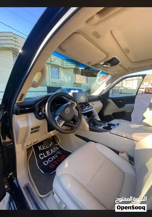 Toyota Land Cruiser 2024 photo 2