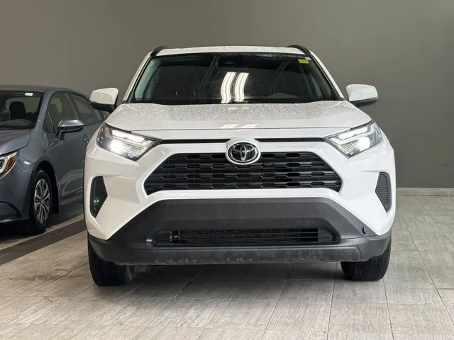Toyota Rav4 2024 photo 3