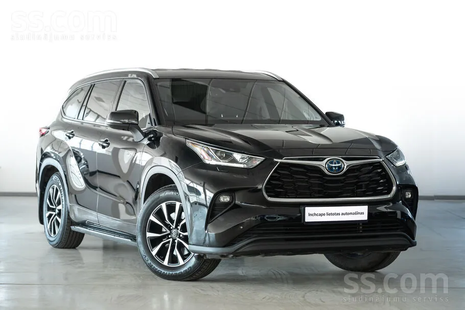 Toyota Highlander 2022 photo 2