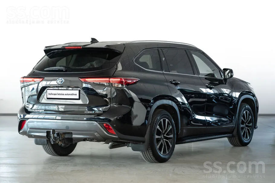 Toyota Highlander 2022 photo 4