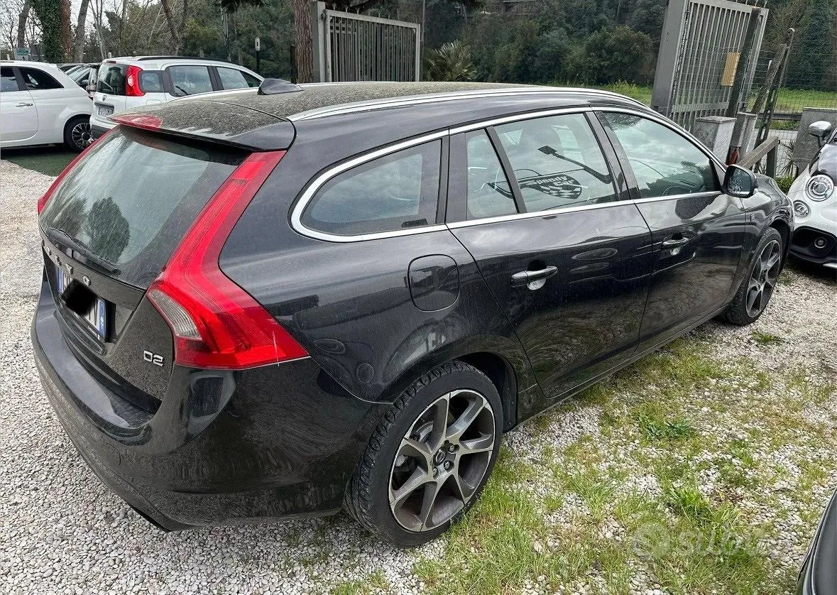 Volvo V60 2016 photo 3