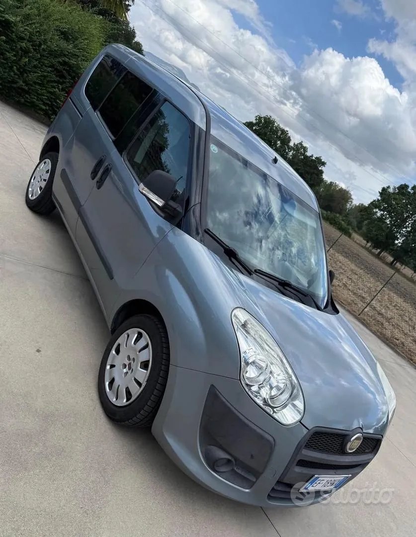 Fiat Doblo 2010 photo 3