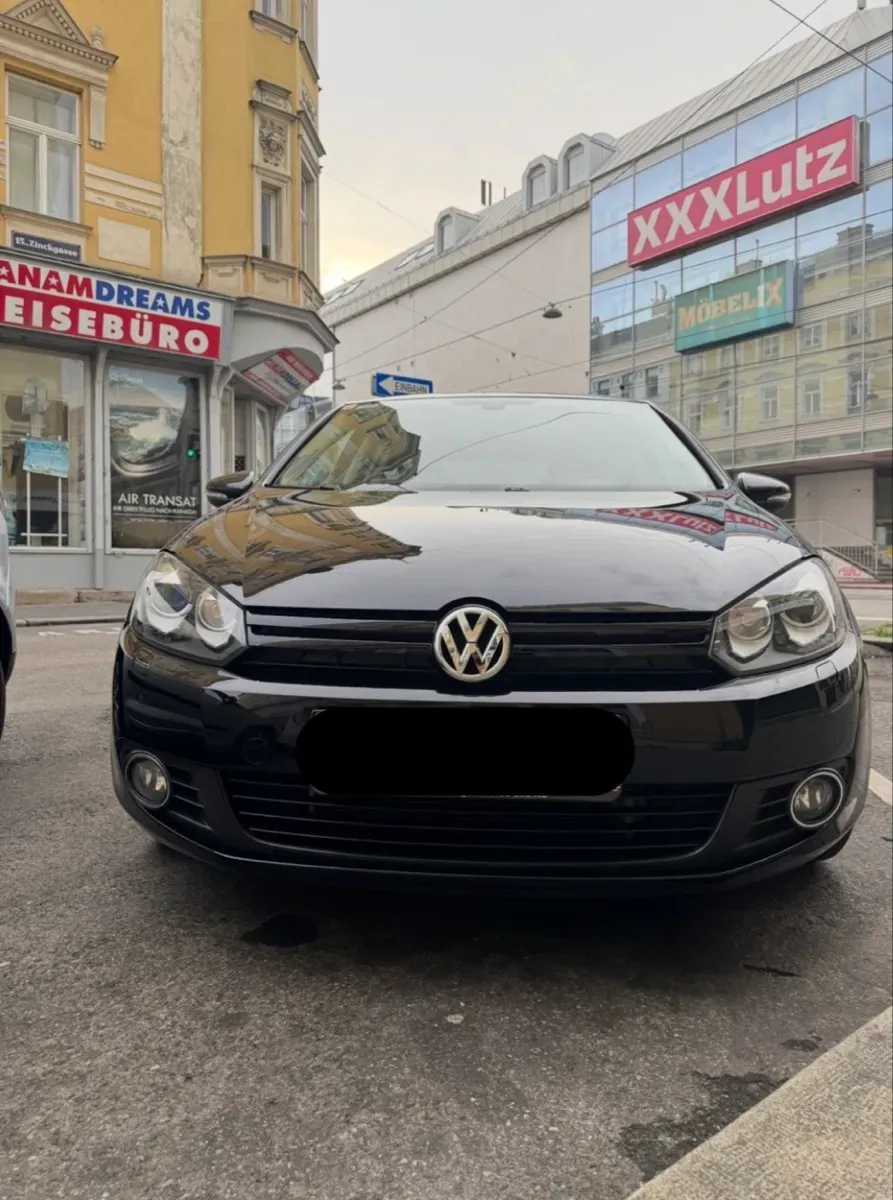 Volkswagen Golf 2011 photo 3