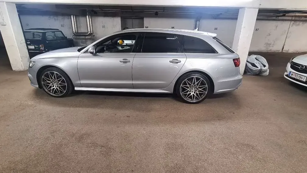 Audi A6 Avant 2018 photo 2