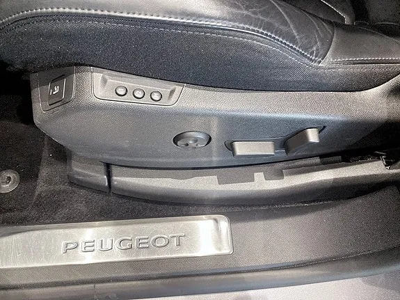 Peugeot 5008 2021 photo 5