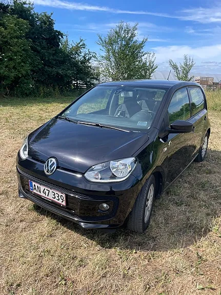 Volkswagen Up 2014 photo 2