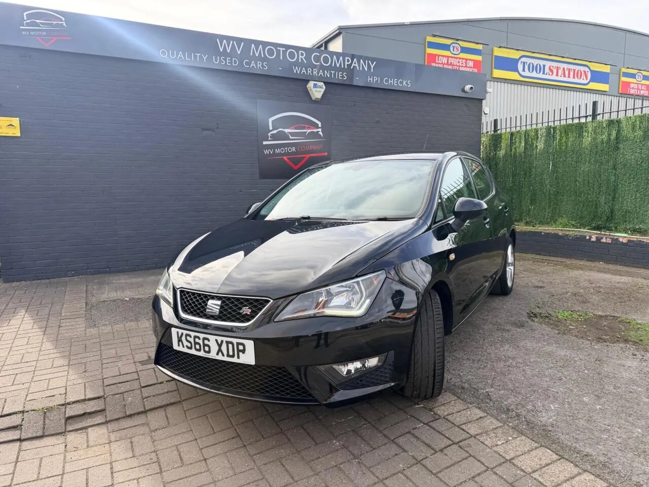Seat Ibiza 2017 photo 2