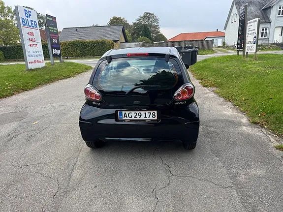 Toyota Aygo 2009 photo 2