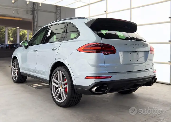 Porsche Cayenne 2016 photo 3