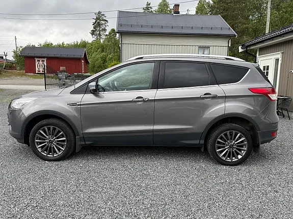 Ford Kuga 2013 photo 3