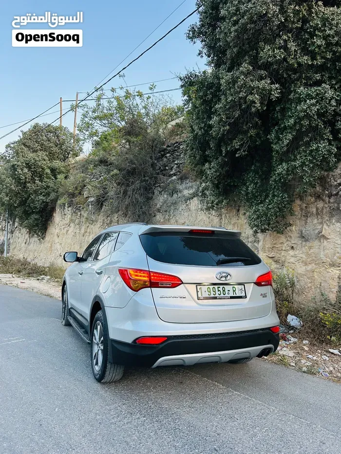 Hyundai Santa Fe 2013 photo 3
