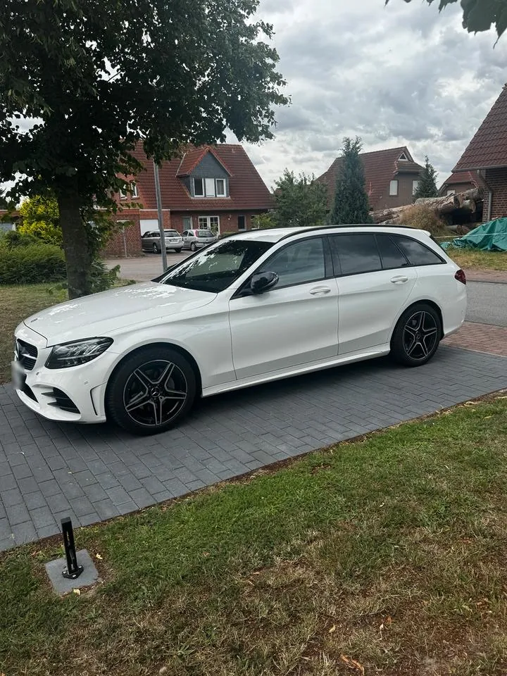 Mercedes-Benz C 220 D