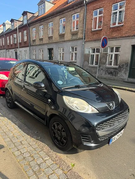 Peugeot 107 2010 photo 3